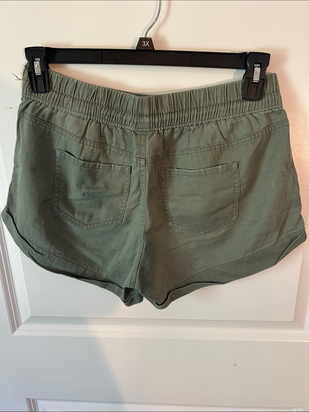 Casual Drawstring Women’s Shorts - Olive Green - Picture 5 of 5